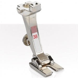 Bernina Red - Old Style #38 Piping Foot (fine)-NLA