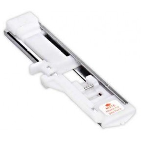 Bernette Buttonhole Foot - 20/25/92c/London7,8