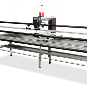 Bernina Q20 with Bernina Studio Frame 10' Bernina Q20 with Bernina Studio Frame 10'
