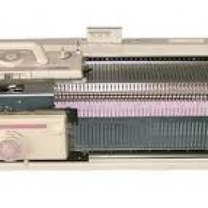 Set KH260 and KR260 Brother Mid-gauge Knitting Machine with Ribber