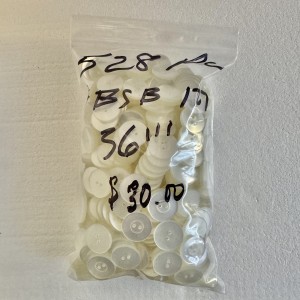 Button BSB-127 36L Pearl 2-hole 528 pieces
