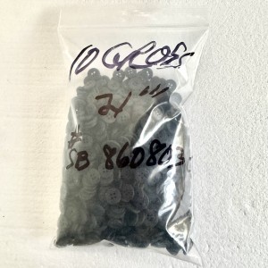 Button SB 860803 21L Black 4-hole 10 gross