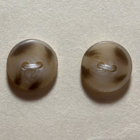 Button B136 Tan/Black33/2507-2