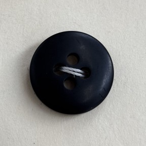 Button B156 Black Plastic 25-Ligne 15.5mm Button B156 Black Plastic 25-Ligne 15.5mm