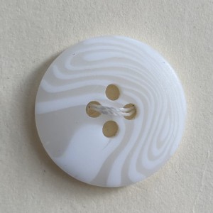 Button B167 Poly White Wavy 32-Ligne 20mm