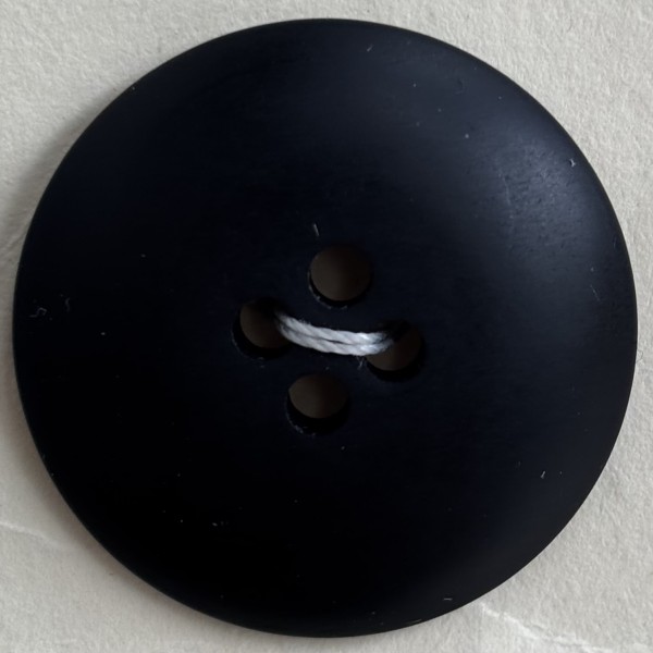 Button B172 Solid Matte Black 45-Ligne 28mm Button B172 Solid Matte Black 45-Ligne 28mm