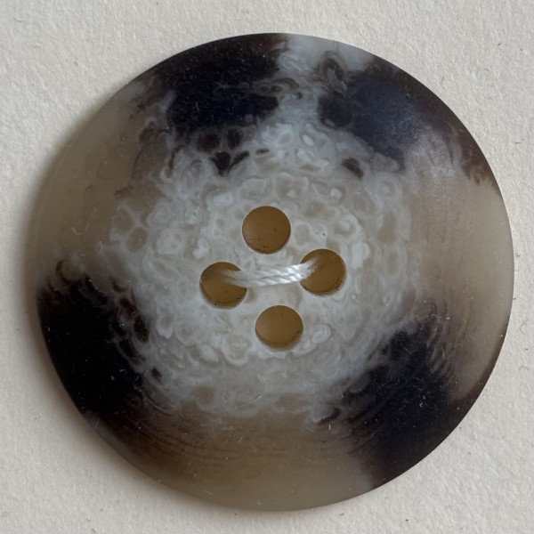 Button B176 DK BGE Brown Mix 45-Ligne 28mm Button B176 DK BGE Brown Mix 45-Ligne 28mm