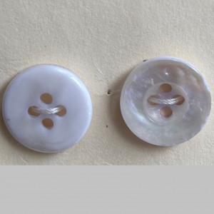 Button B196 White Marble and Iridescent 23-Ligne 15mm