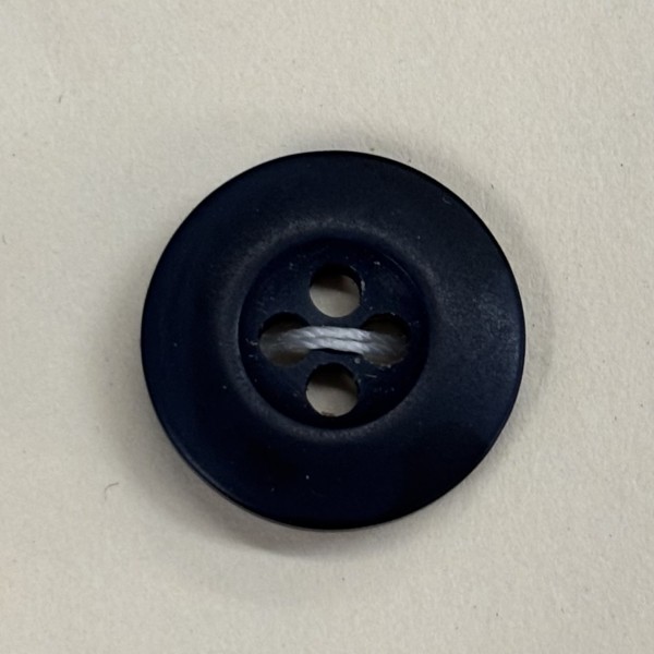 Button B209 Black Plastic 24-Ligne 15.5mm Button B209 Black Plastic 24-Ligne 15.5mm