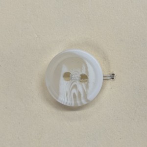 Button B223 White Poly Wavy Ring Edge 18-Ligne 11mm