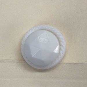 Button B232 White Plastic Shank 24-Ligne 15mm