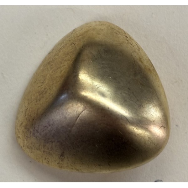 Button B242 Gold Triangle Shank 38-Ligne 24mm Button B242 Gold Triangle Shank 38-Ligne 24mm
